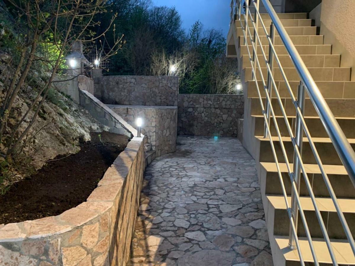 Ferienwohnung Apartman Grande Ajna Mostar Exterior foto