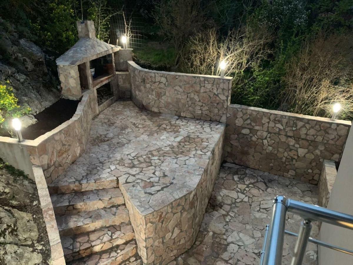 Ferienwohnung Apartman Grande Ajna Mostar Exterior foto